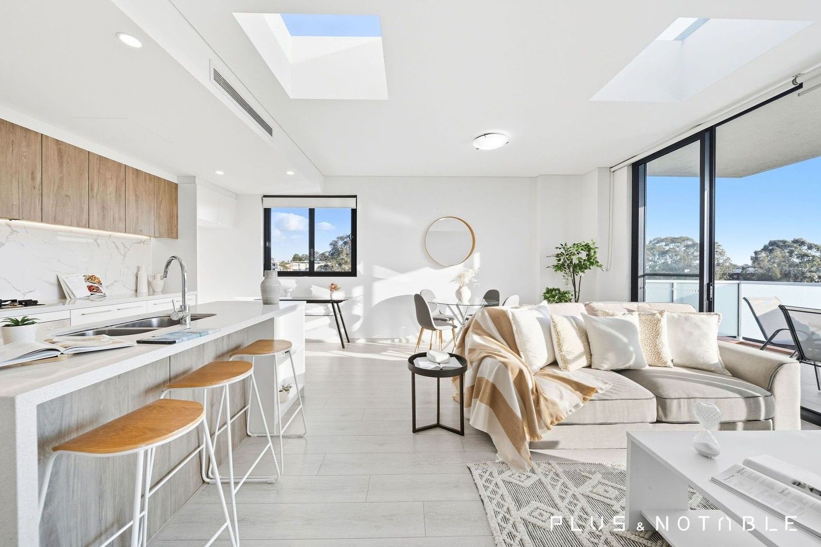 2 bedrooms Apartment / Unit / Flat in 302/1 Herlina Crescent ROUSE HILL NSW, 2155