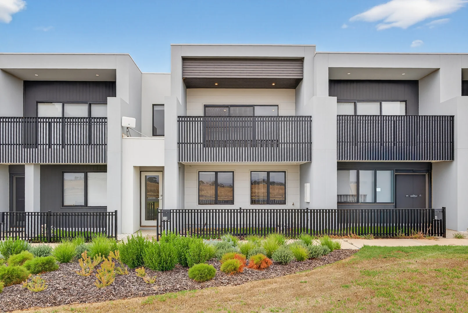 Additional image 21 of 10 Pretty Walk, Fraser Rise VIC 3336