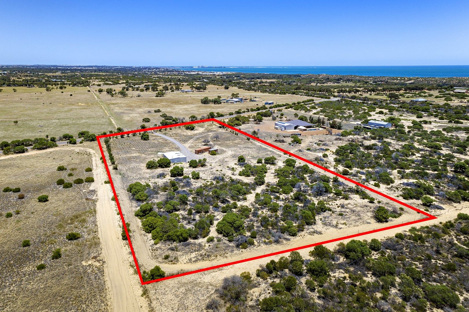 33 Tramway Road, Waggrakine WA 6530, Image 0