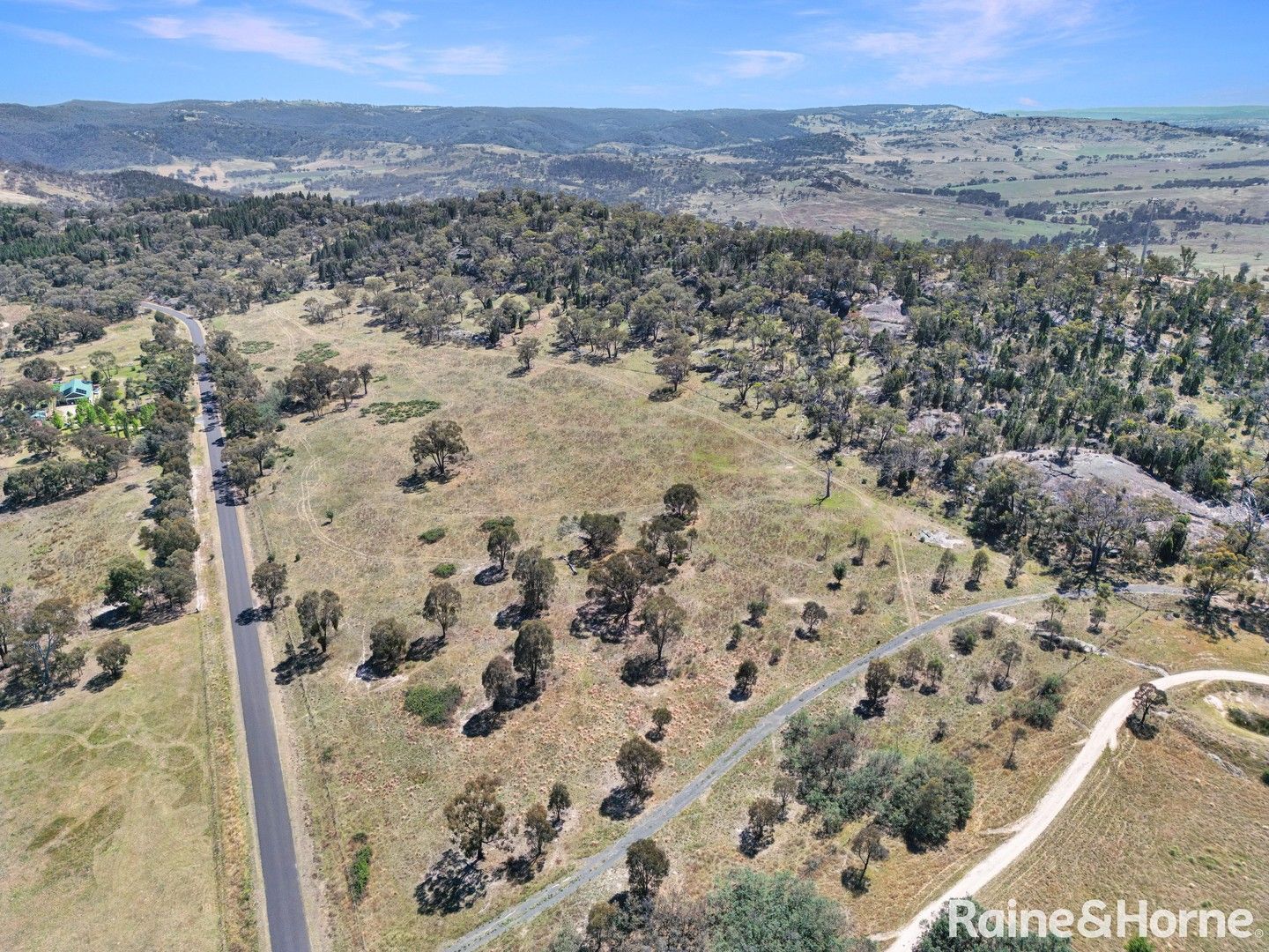 32 Pine Ridge Road, Rock Forest NSW 2795, Image 0