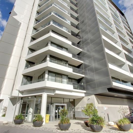 2 bedrooms Apartment / Unit / Flat in 7 Irving Street PHILLIP ACT, 2606