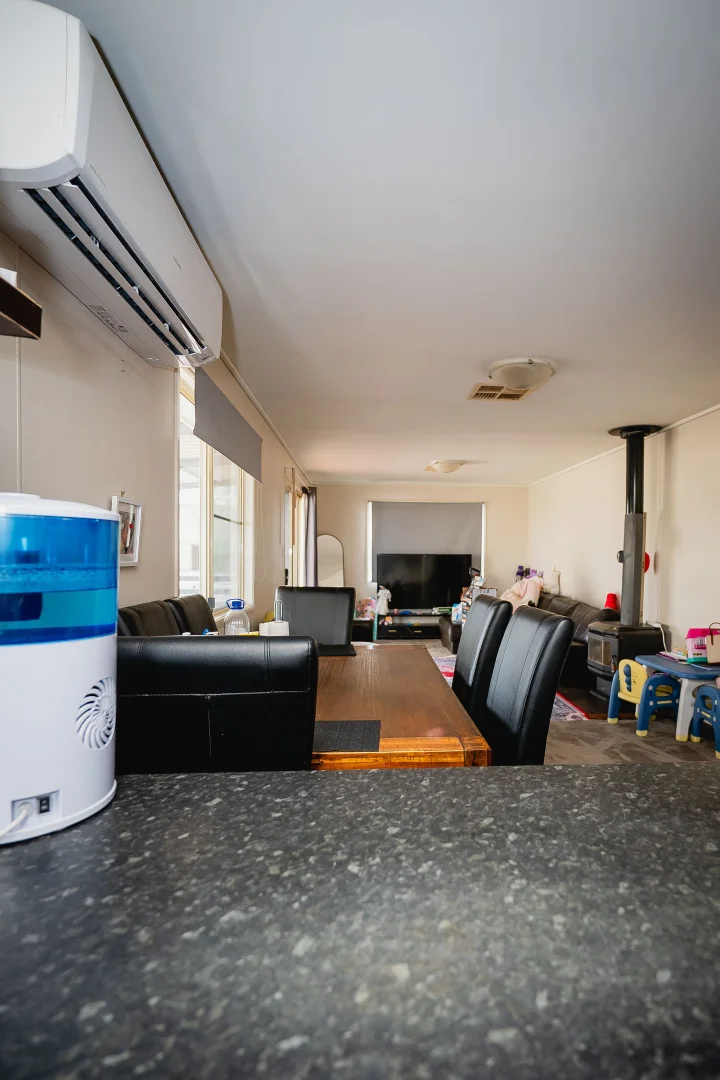 Additional image 3 of 15 Robusta Drive, Roma QLD 4455