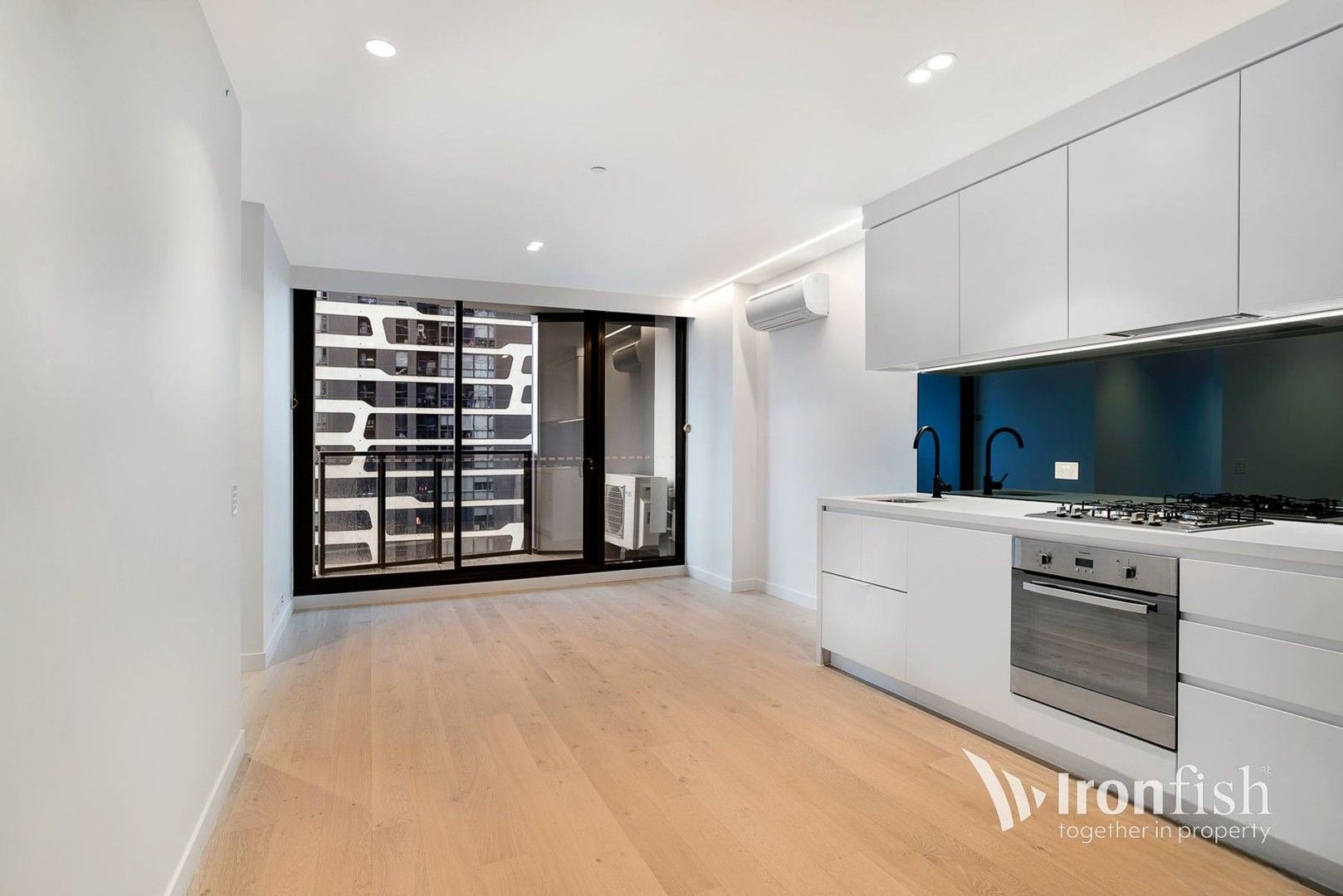 2 bedrooms Apartment / Unit / Flat in 3104/442 Elizabeth Street MELBOURNE VIC, 3000