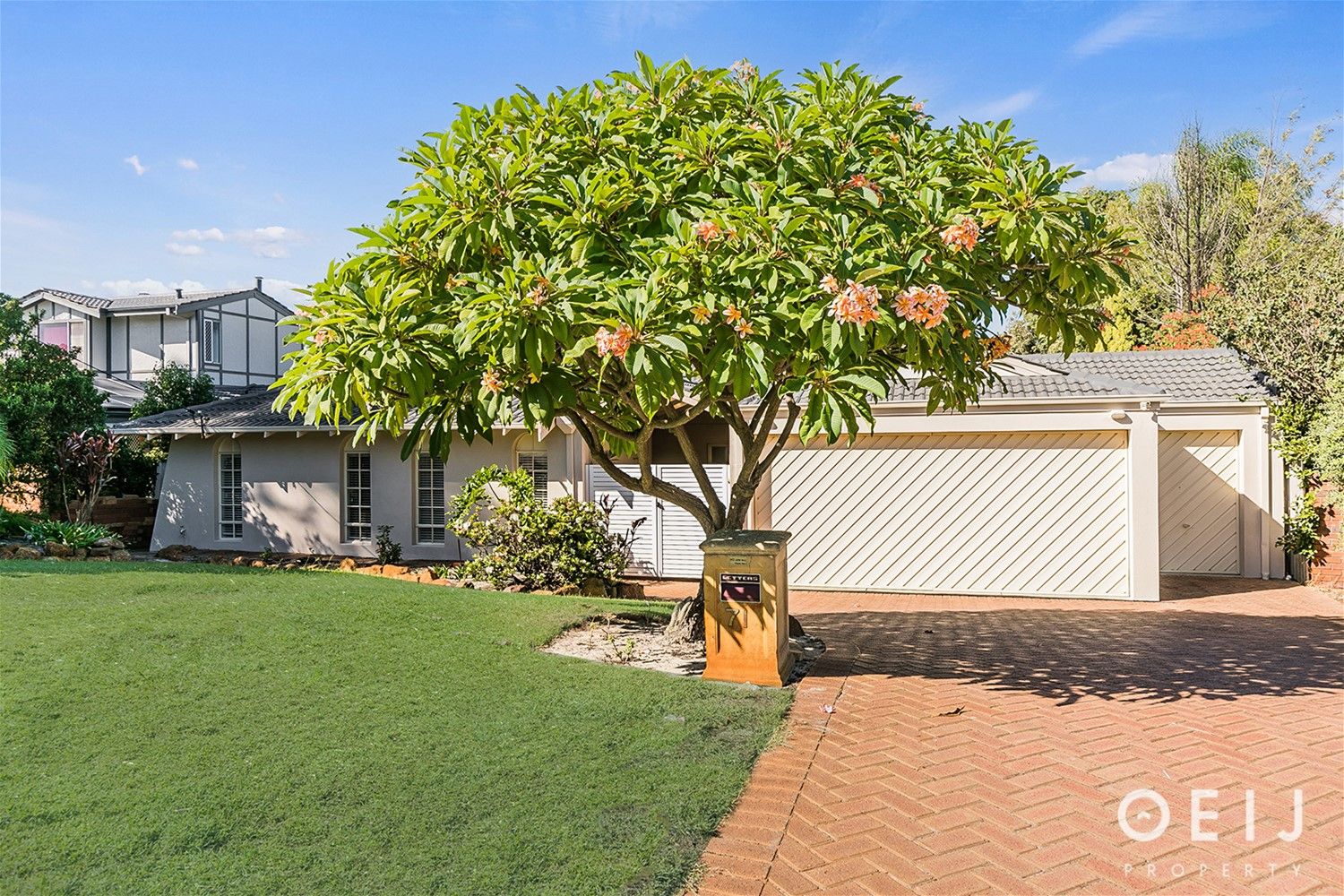 71 Darley Circle, Bull Creek WA 6149, Image 2