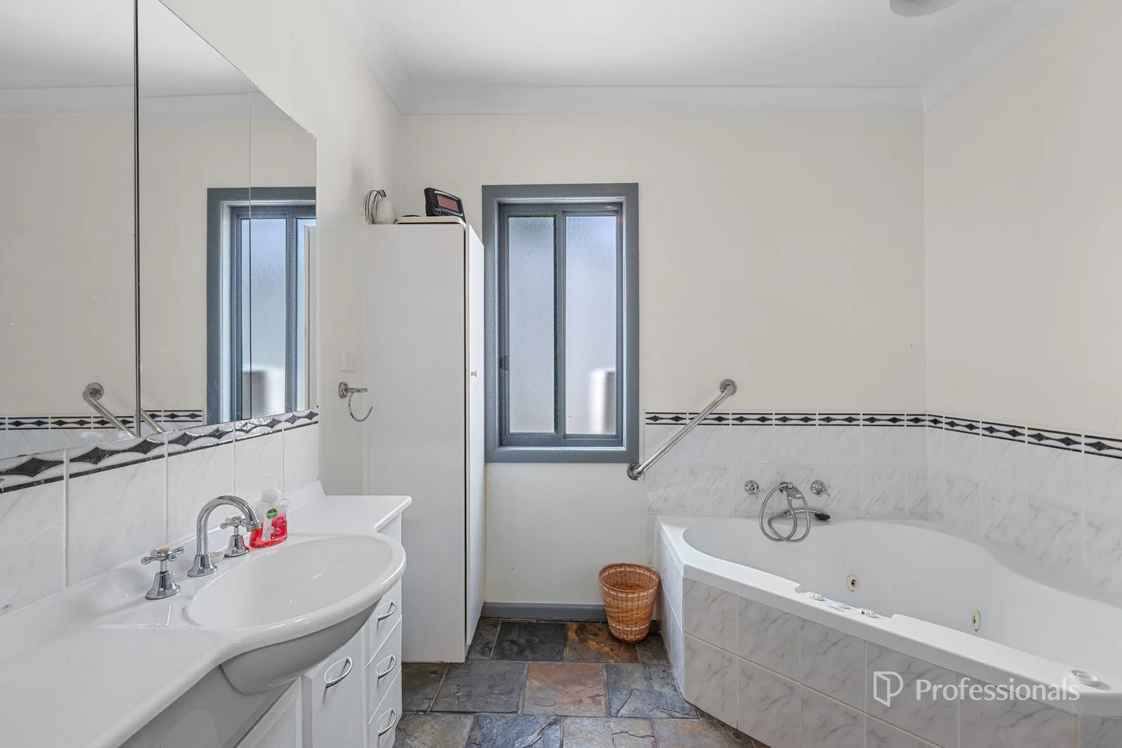 Additional image 7 of 24 Inkerman Street, Maryborough VIC 3465