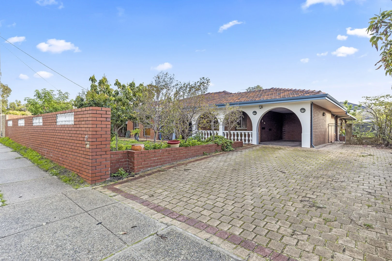 253 Morley Drive, Dianella WA 6059