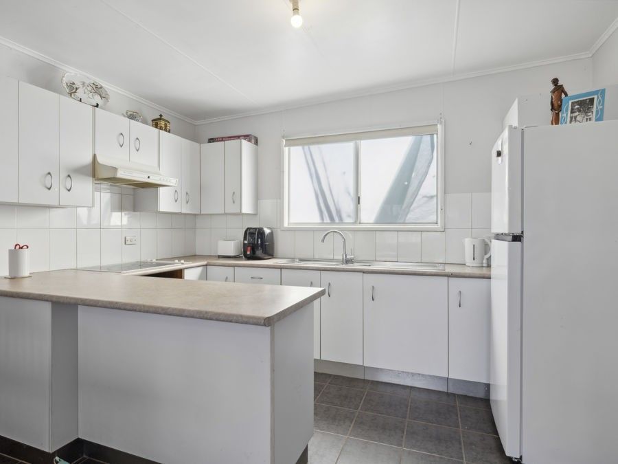 7 Banksia Close, Sandy Beach NSW 2456, Image 2