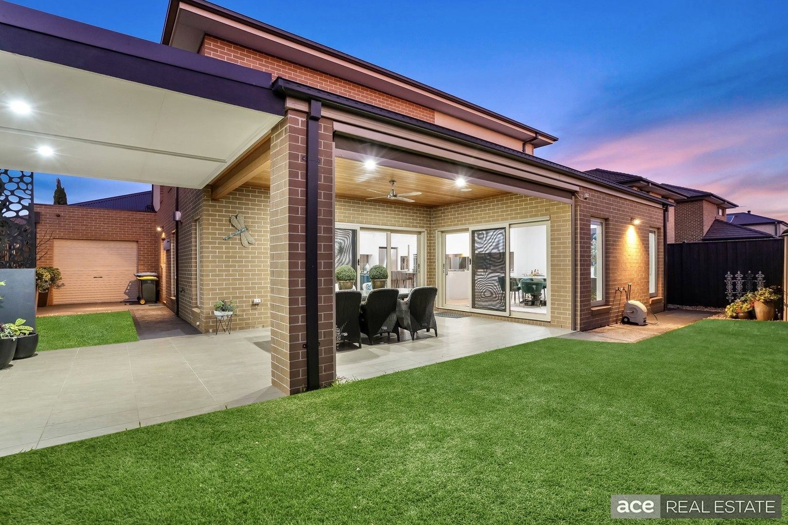 Sold 18 Toddington Avenue, Williams Landing VIC 3027 on 08 Mar 2023