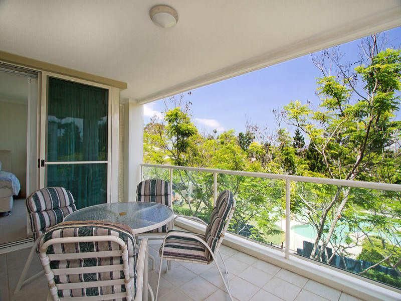 4128 Archer Hill. Royal Pines Resort., BENOWA QLD 4217, Image 2