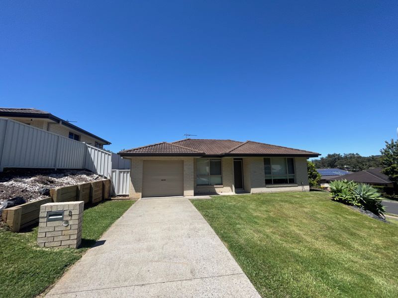 3 bedrooms House in 3 Mikinos Street COFFS HARBOUR NSW, 2450