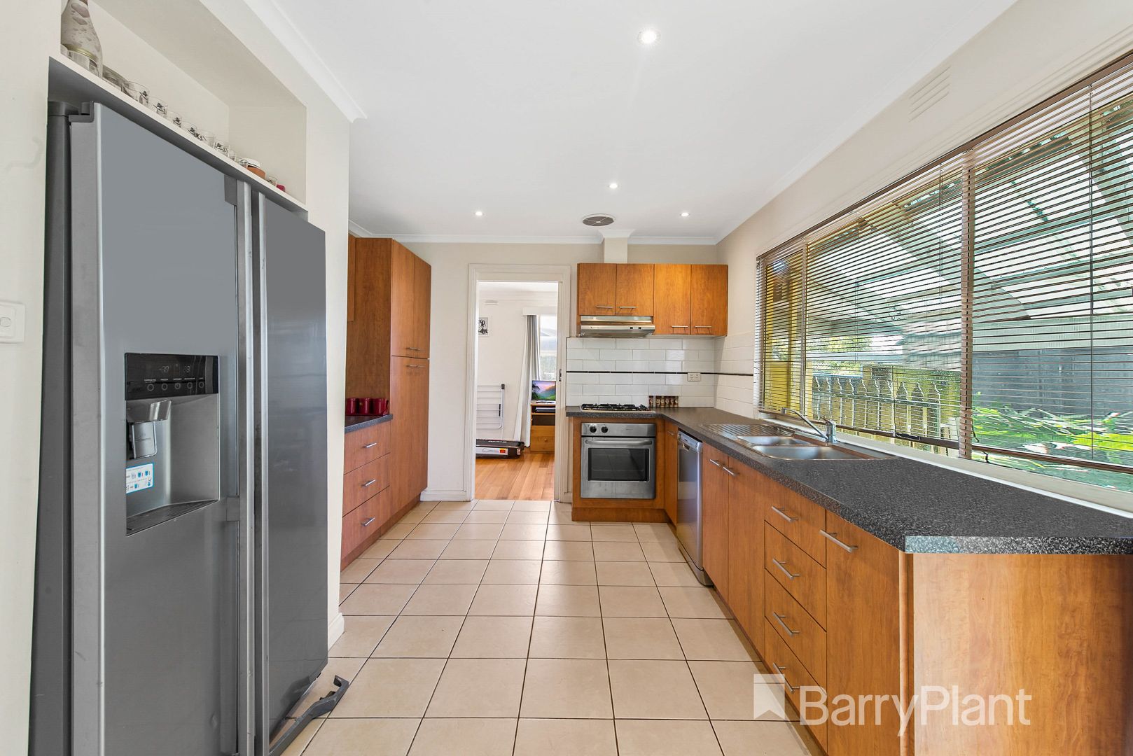 9 Lancaster Way, Melton West VIC 3337, Image 2