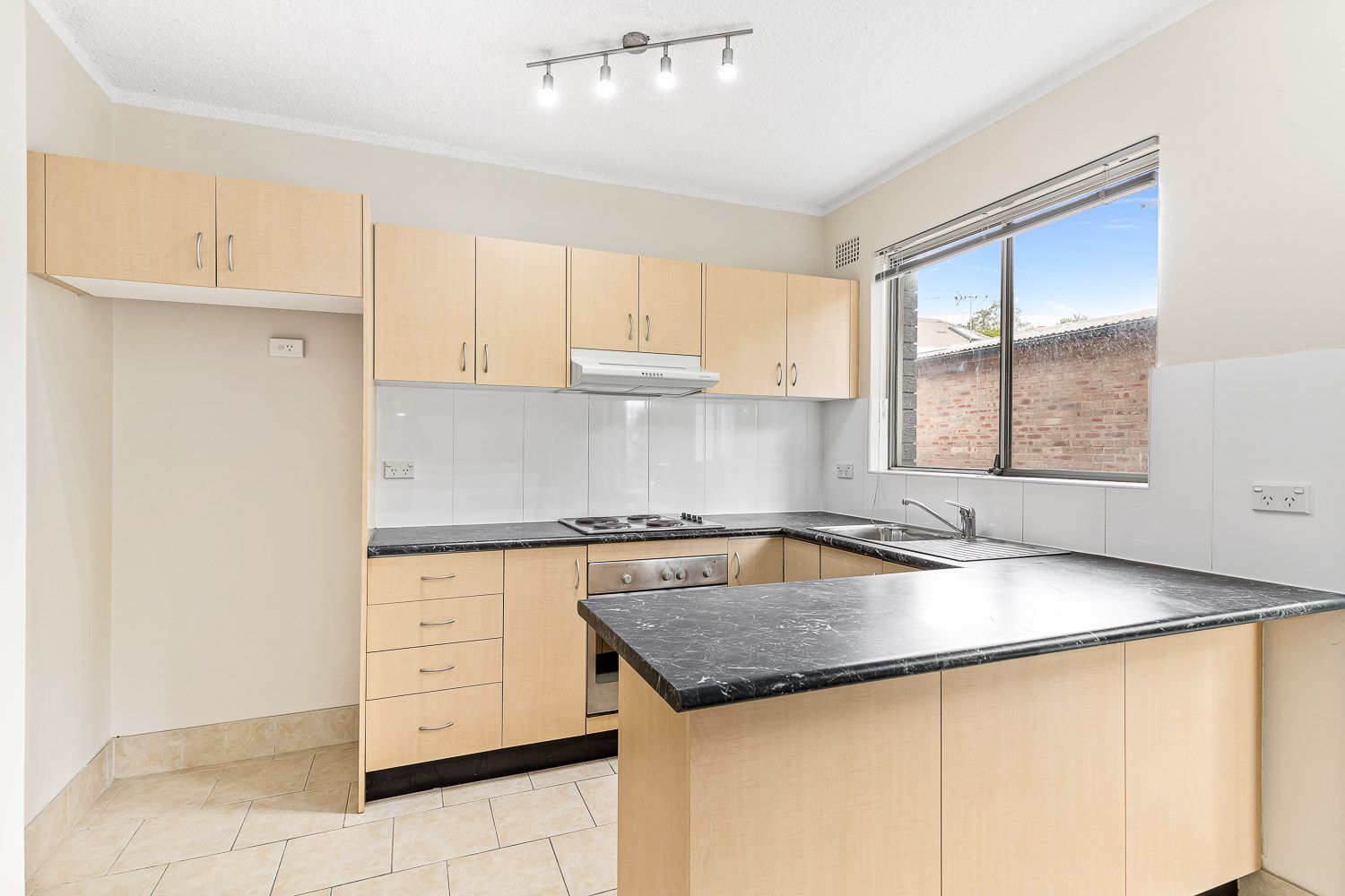 3/88 Burfitt Street, Leichhardt NSW 2040, Image 2