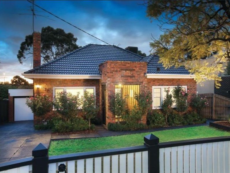 11 Elm Grove, Kew East VIC 3102