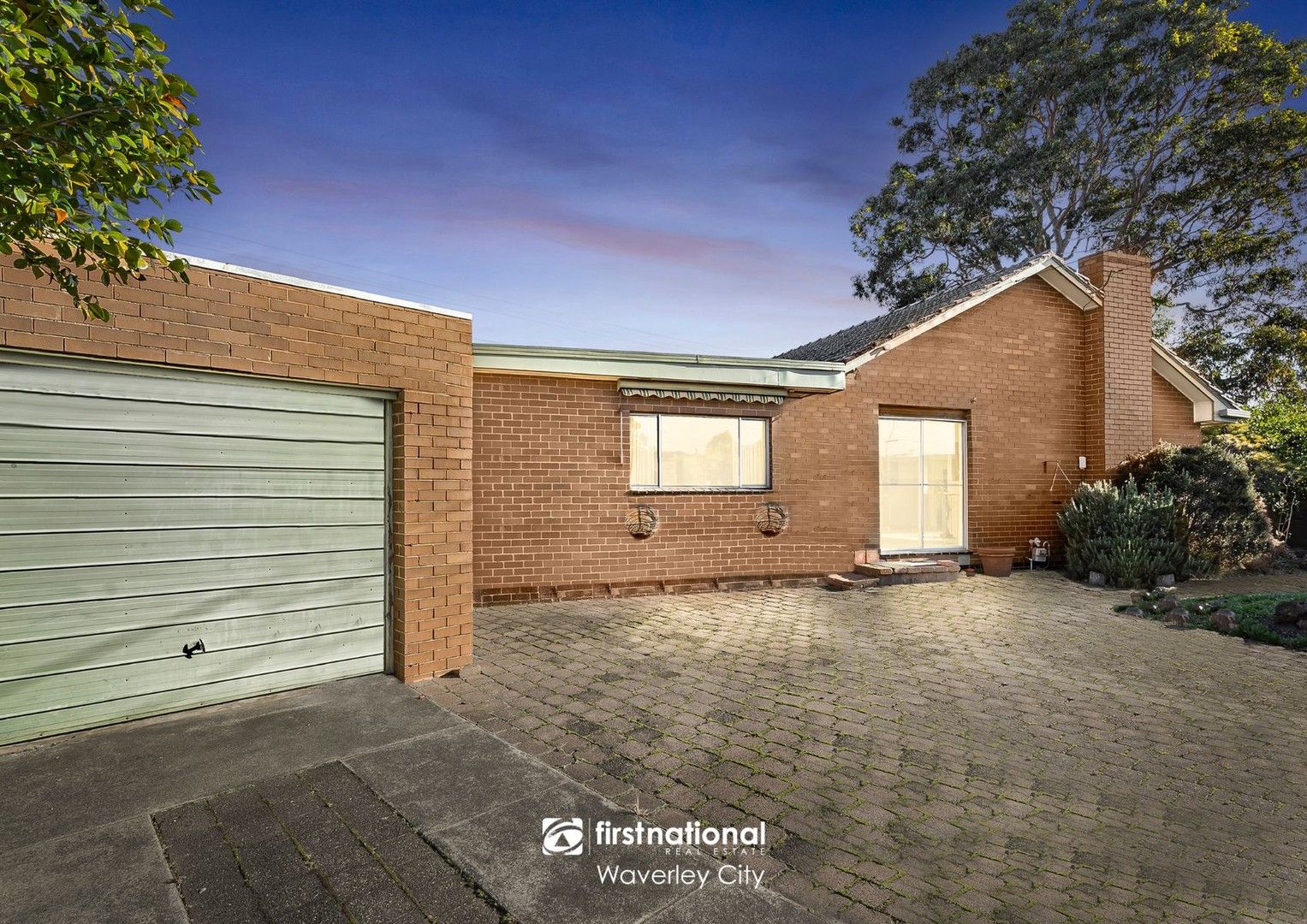 6 Bristol Court, Glen Waverley VIC 3150, Image 0