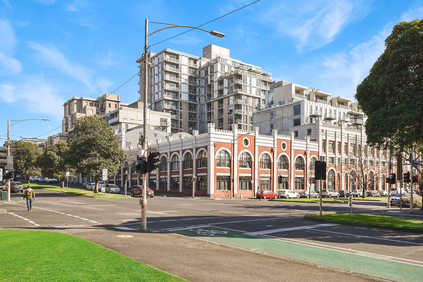 2 bedrooms Apartment / Unit / Flat in P08W/189 Powlett Street EAST MELBOURNE VIC, 3002