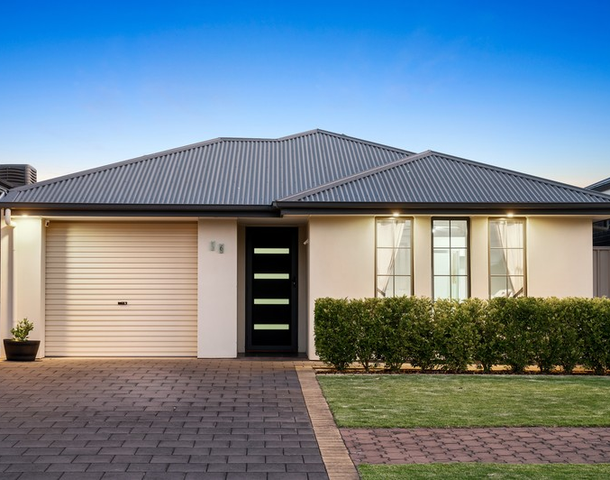 36 Leaf Street, Parafield Gardens SA 5107