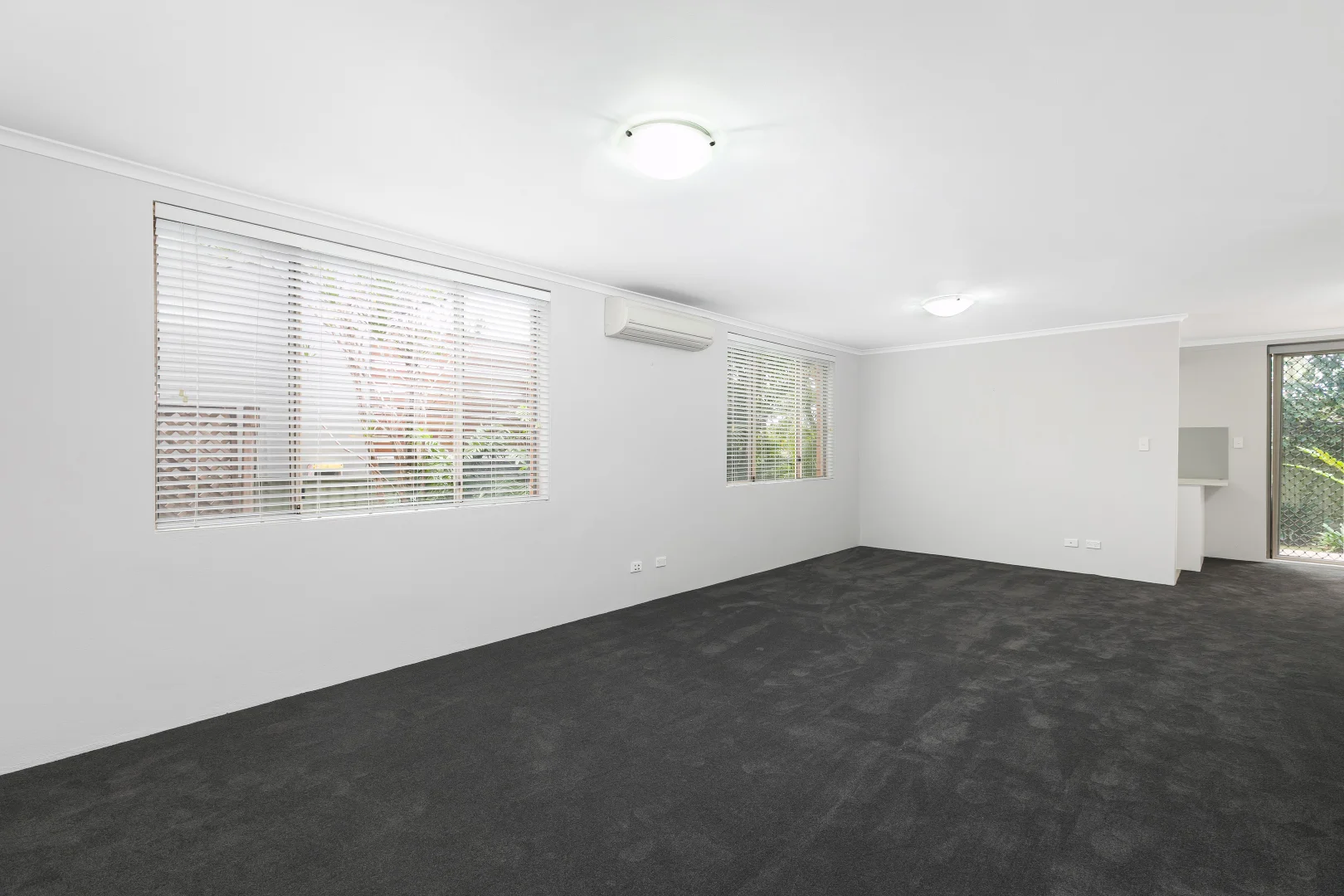 Additional image 2 of 35 Mokera Avenue, Kirrawee NSW 2232