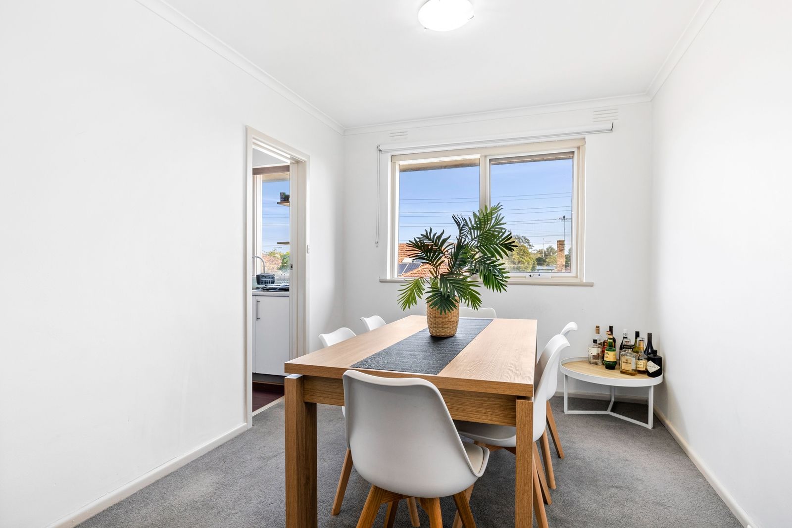 8/8 Brentwood Street, Bentleigh VIC 3204, Image 2