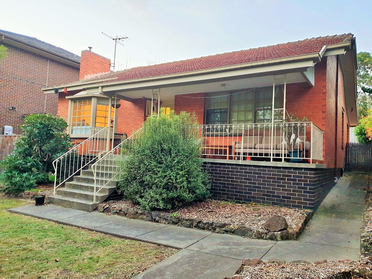 4 bedrooms House in 25 Lofty Avenue CAMBERWELL VIC, 3124