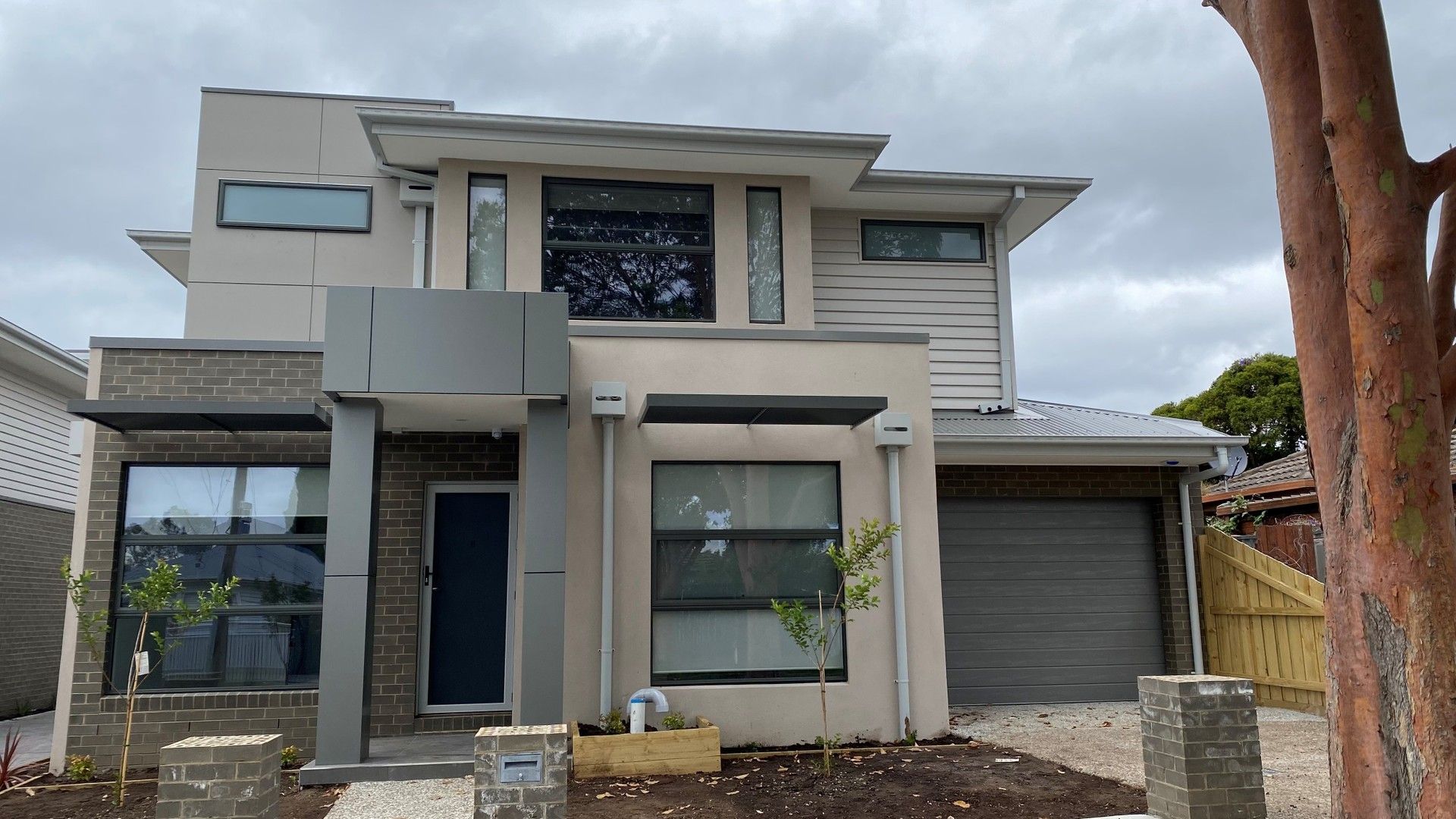 3 bedrooms Townhouse in 1 & 6/1-3 Colthur Street RESERVOIR VIC, 3073