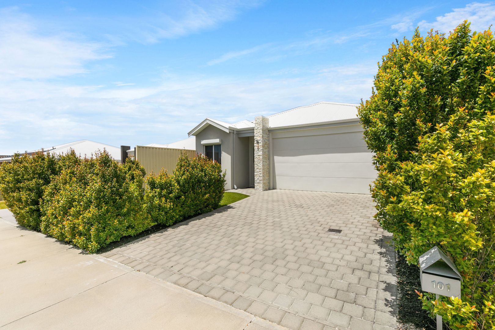 101 Bethwyn Circuit, Madeley WA 6065, Image 2