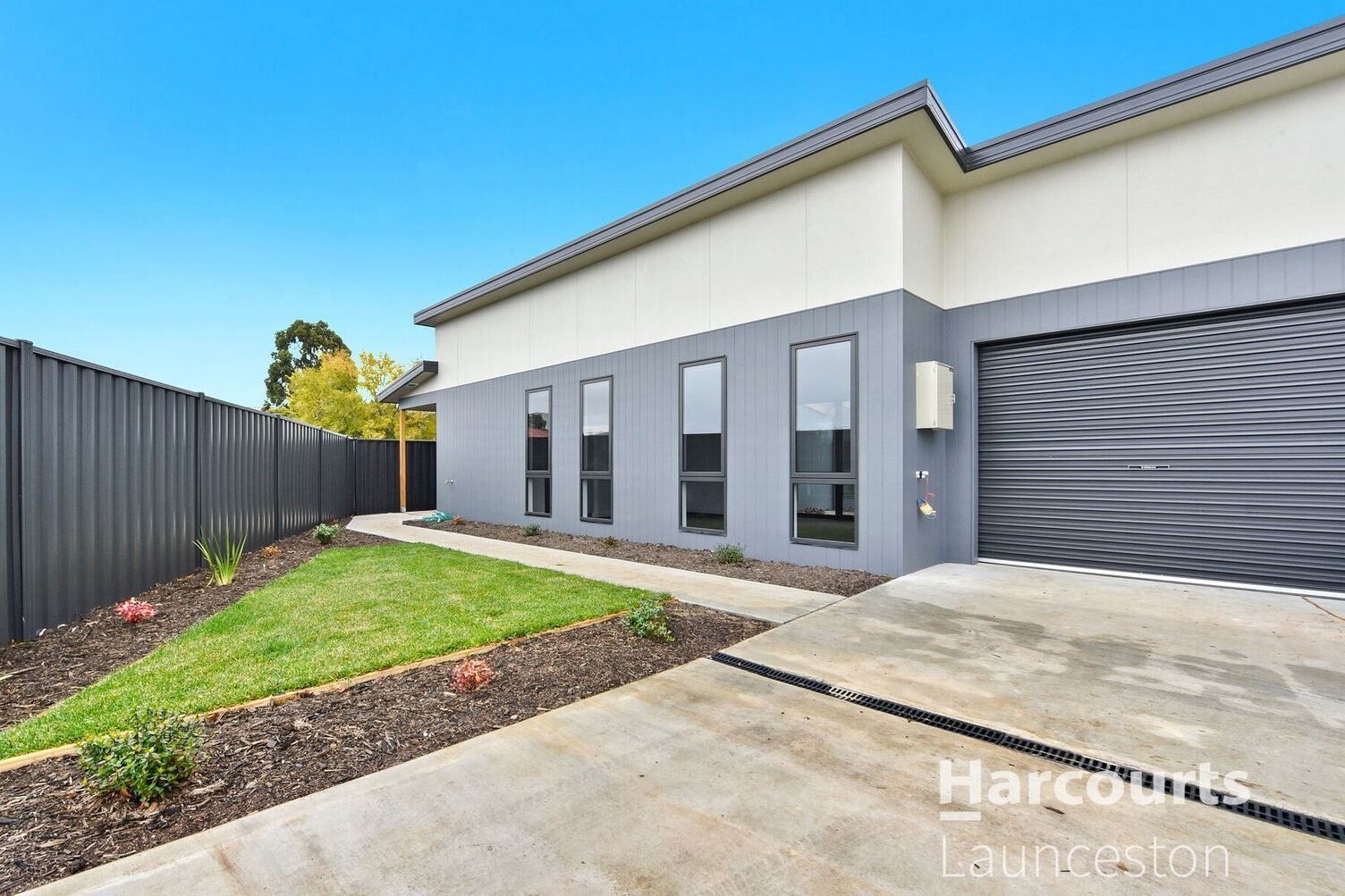 4/16 Barton Street, Mowbray TAS 7248, Image 0