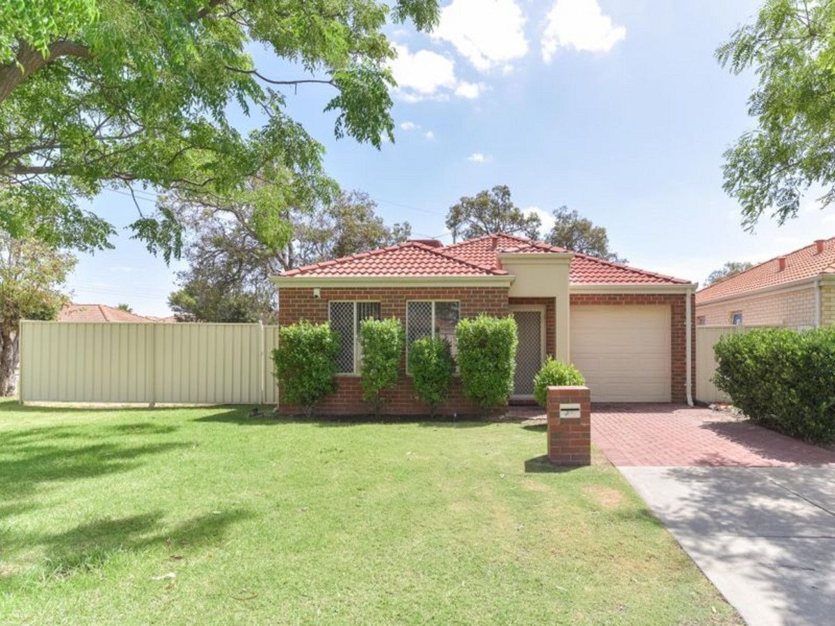 3 bedrooms Villa in 1/2 Arthur Street CANNINGTON WA, 6107