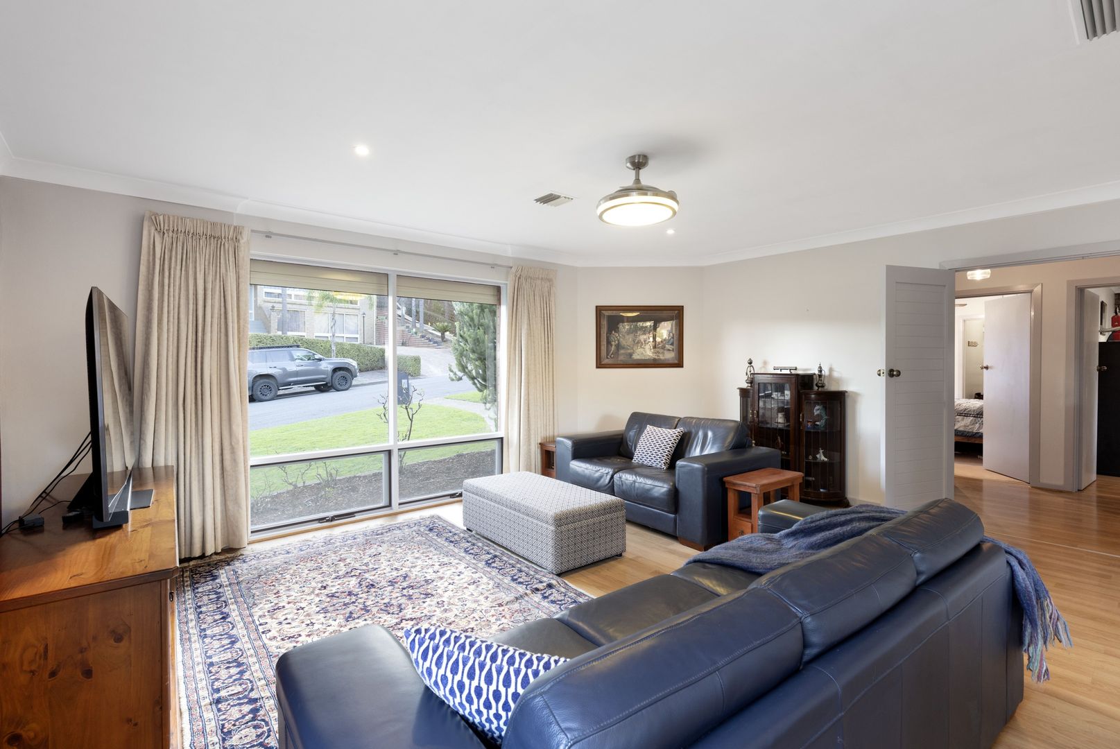 7 Urana Court, Highbury SA 5089, Image 2