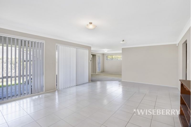 16 Yellow Rose Terrace, Hamlyn Terrace NSW 2259, Image 2