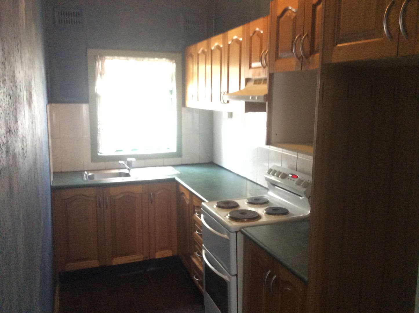 15 Cross Street Guildford Nsw 2161 House For Rent
