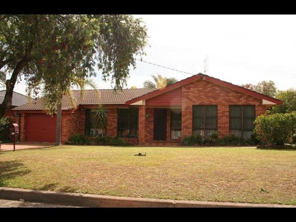 41 Chesterfield Road, South Penrith NSW 2750