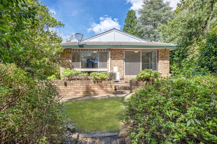 3 bedrooms House in 153 Blaxland Road WENTWORTH FALLS NSW, 2782