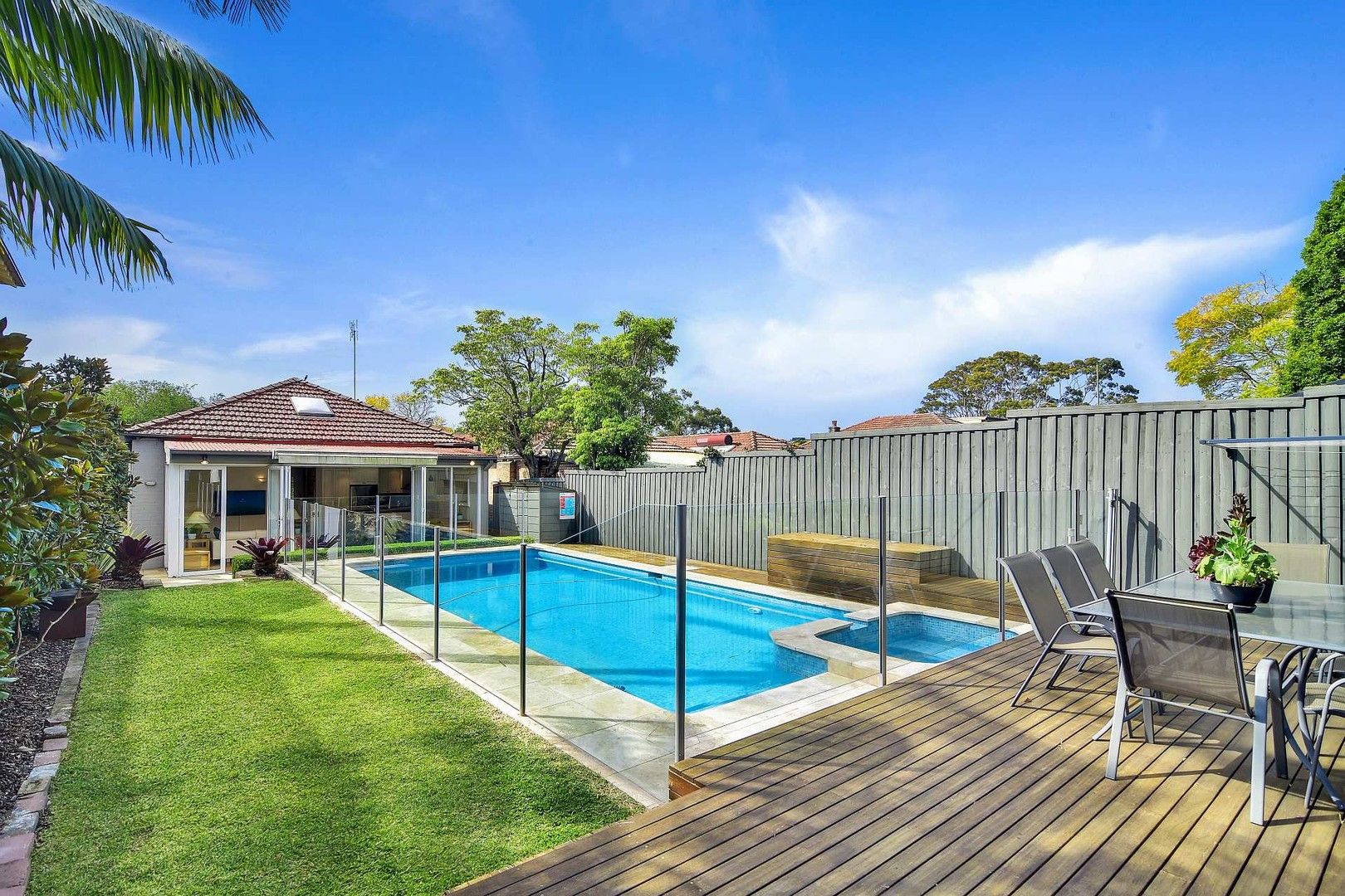 3 bedrooms House in 26 Garland Road NAREMBURN NSW, 2065