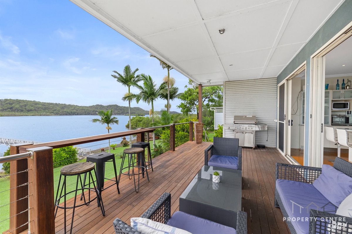 99 Wahine Drive, Russell Island QLD 4184, Image 2