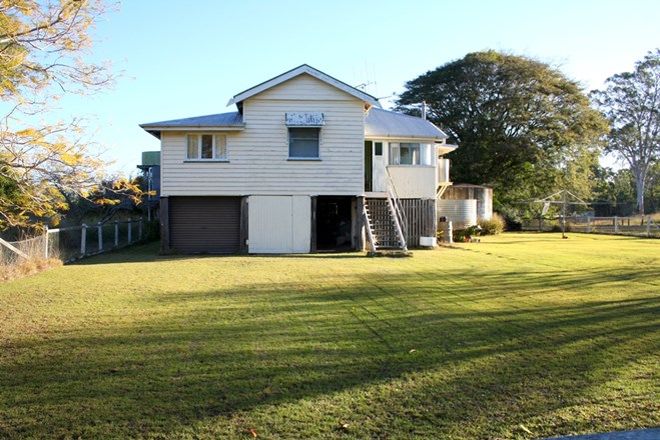 Picture of 82 Nickols Road, WALKERS POINT QLD 4650