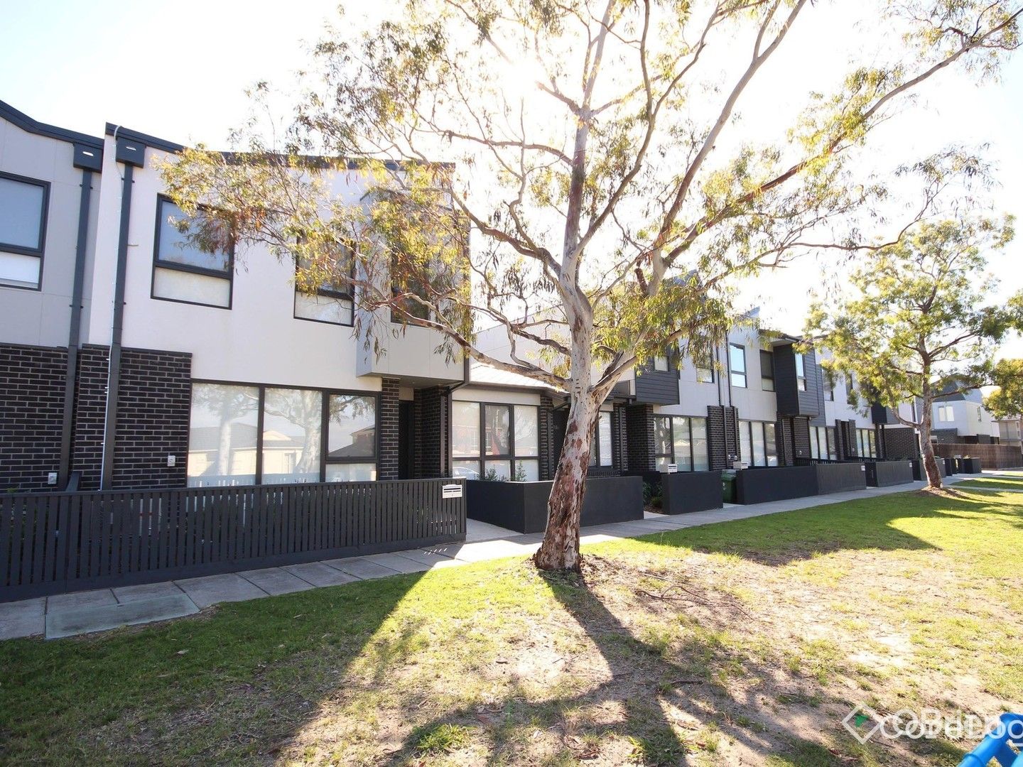 78 Hutchinson Drive, Lynbrook VIC 3975 Townhouse For Rent Domain