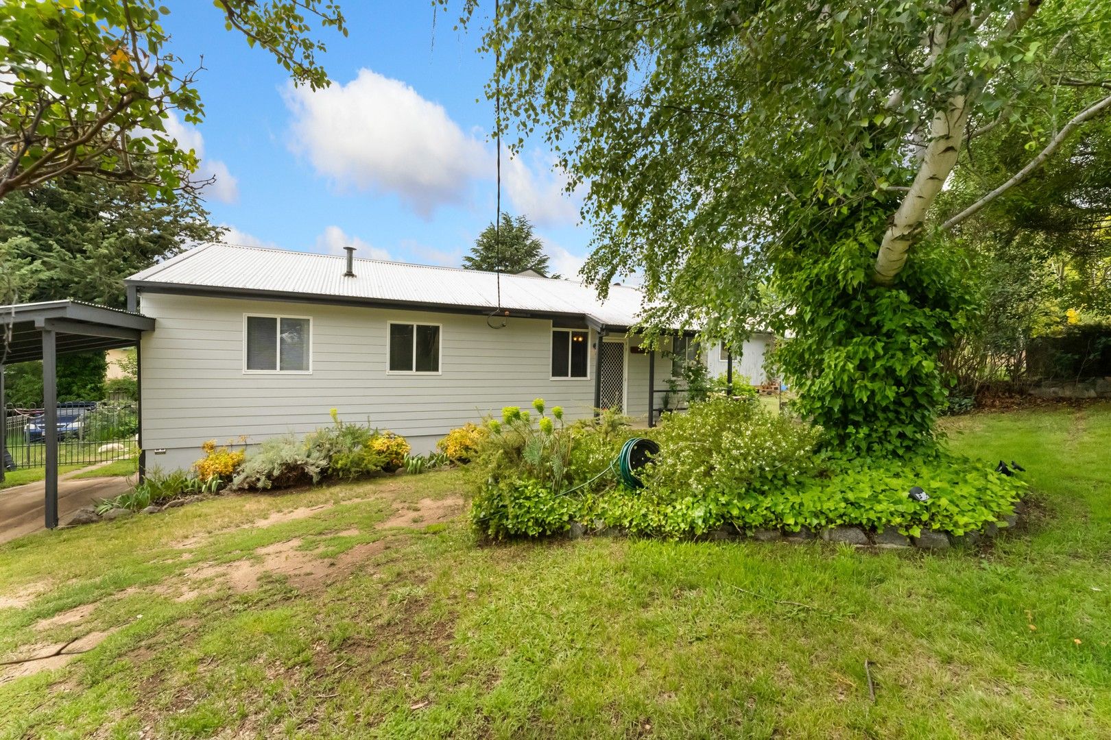 29 Banjo Paterson Crescent, Jindabyne NSW 2627 Domain