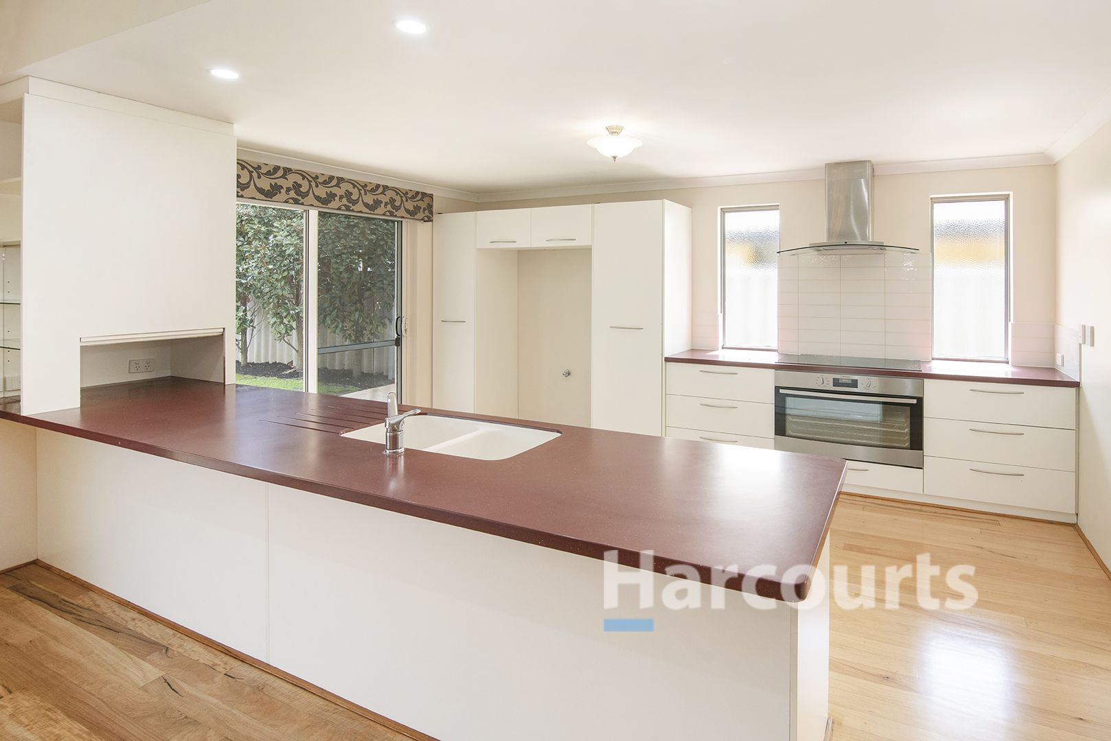 116 Hawker Approach, Yalyalup WA 6280, Image 2