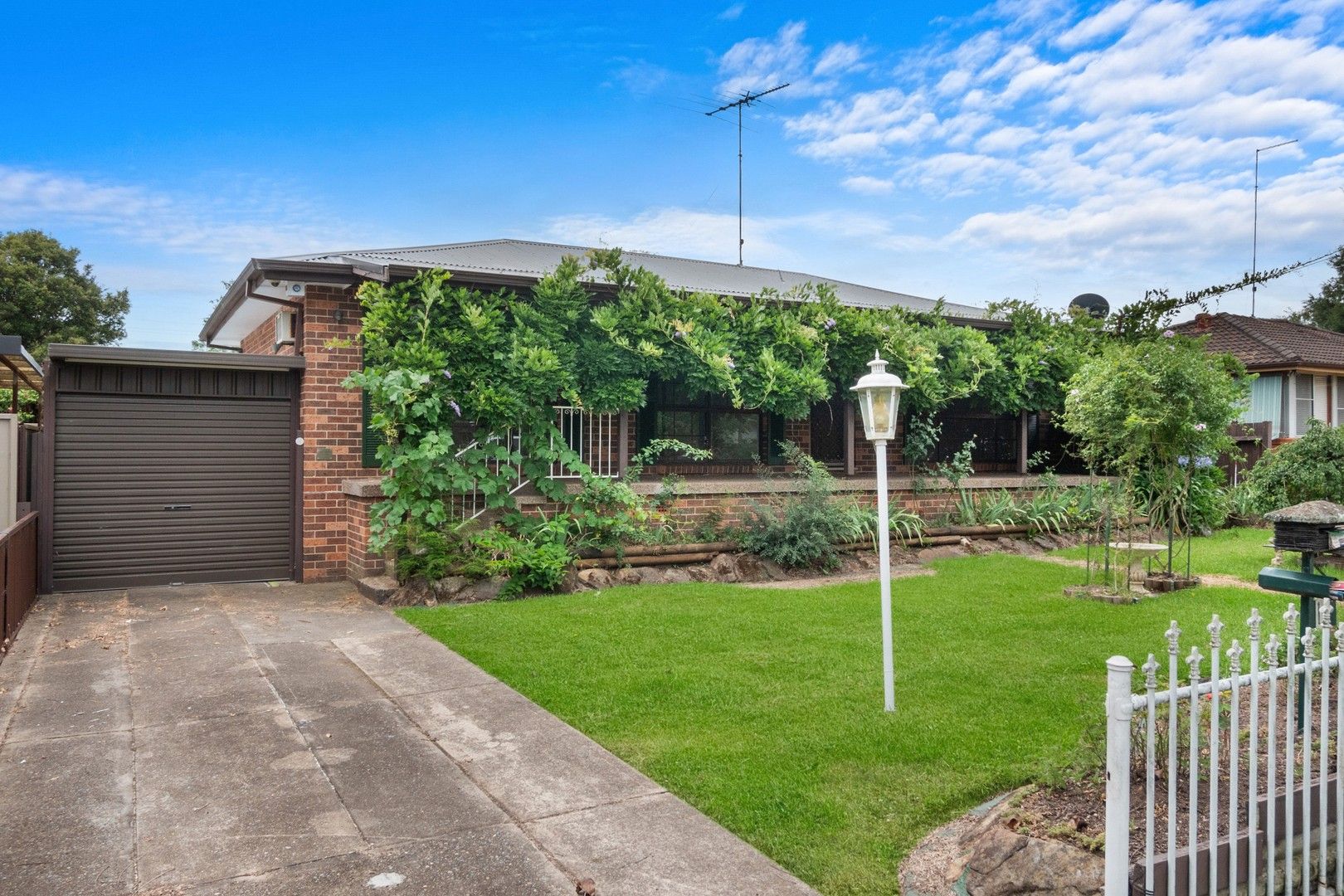 3 bedrooms House in 13 Lamont Place SOUTH WINDSOR NSW, 2756