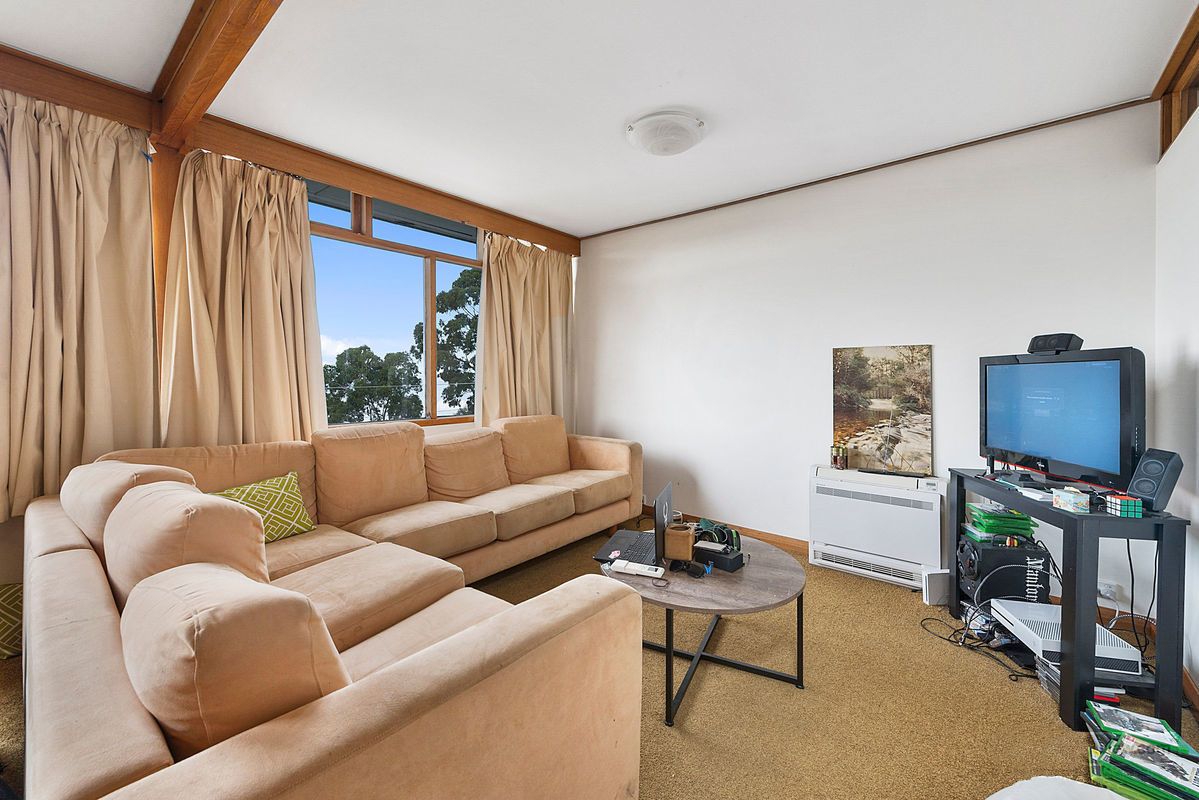 57 Leura Street, Rosny TAS 7018, Image 2