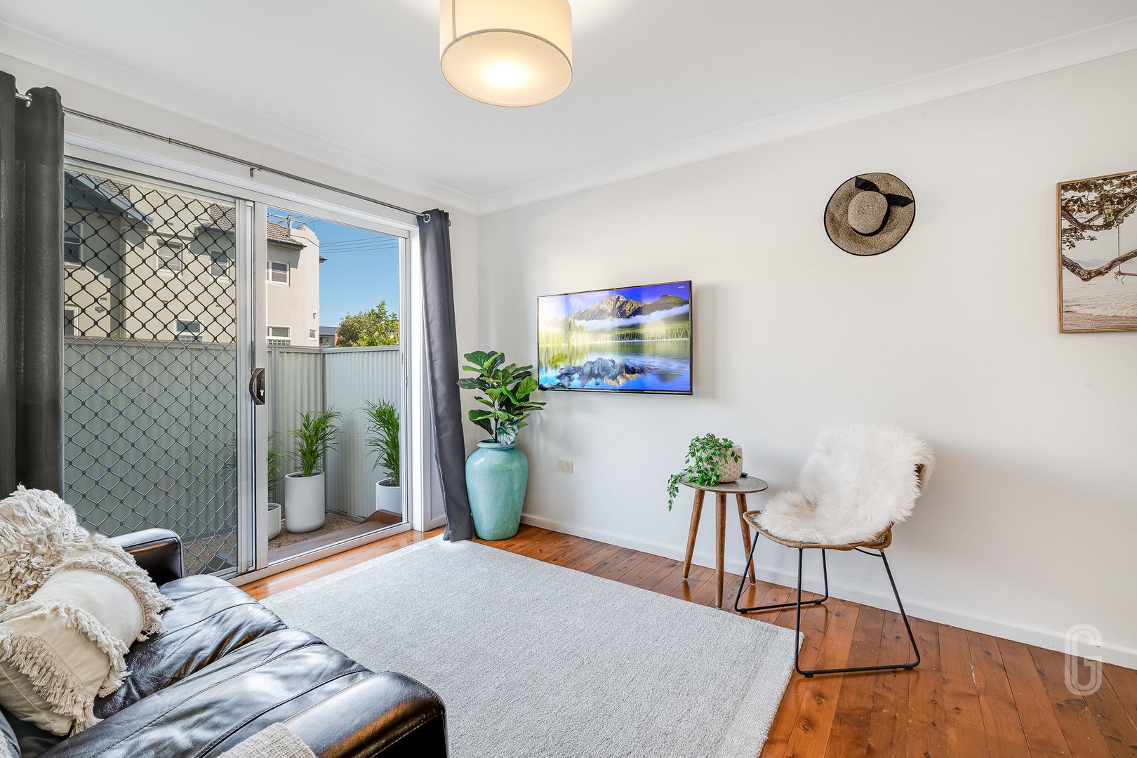 2/51 Mitchell Street, Merewether NSW 2291, Image 2