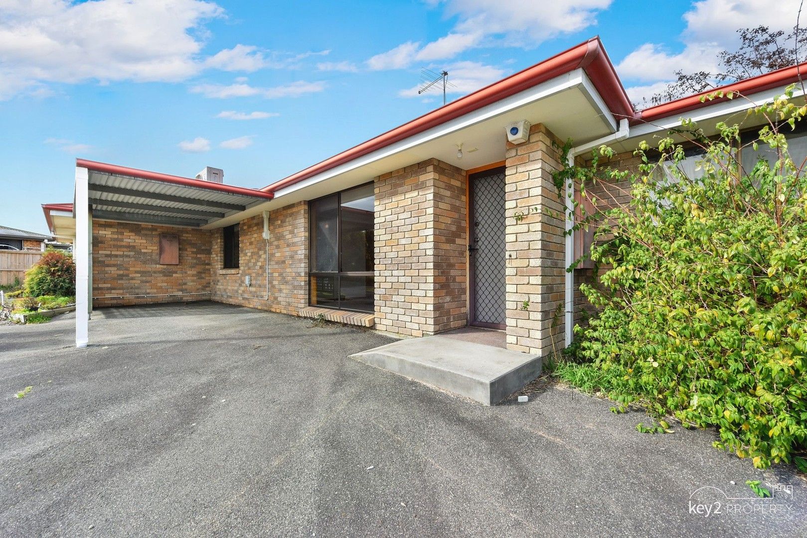 2 bedrooms Apartment / Unit / Flat in 2/2-6 Newnham Close NEWNHAM TAS, 7248