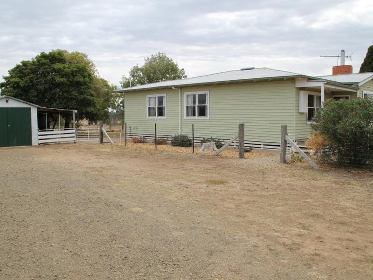 386 Lee Road, Winton North VIC 3673, Image 2