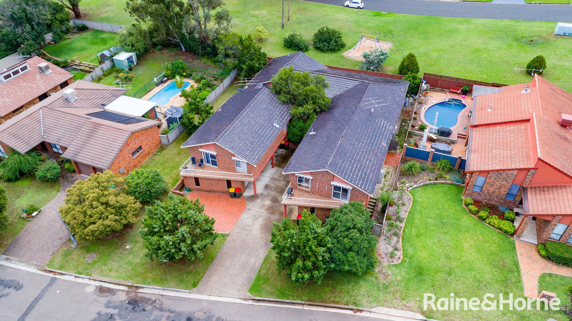 4/34 Valley Drive, East Tamworth NSW 2340