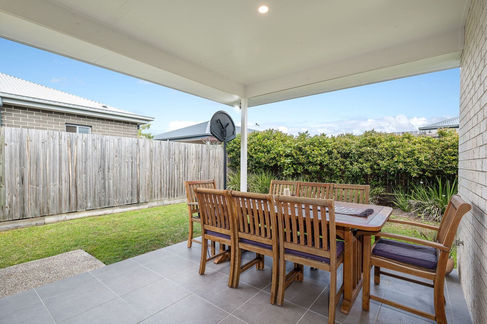 76 Grahams Road, Strathpine QLD 4500, Image 2