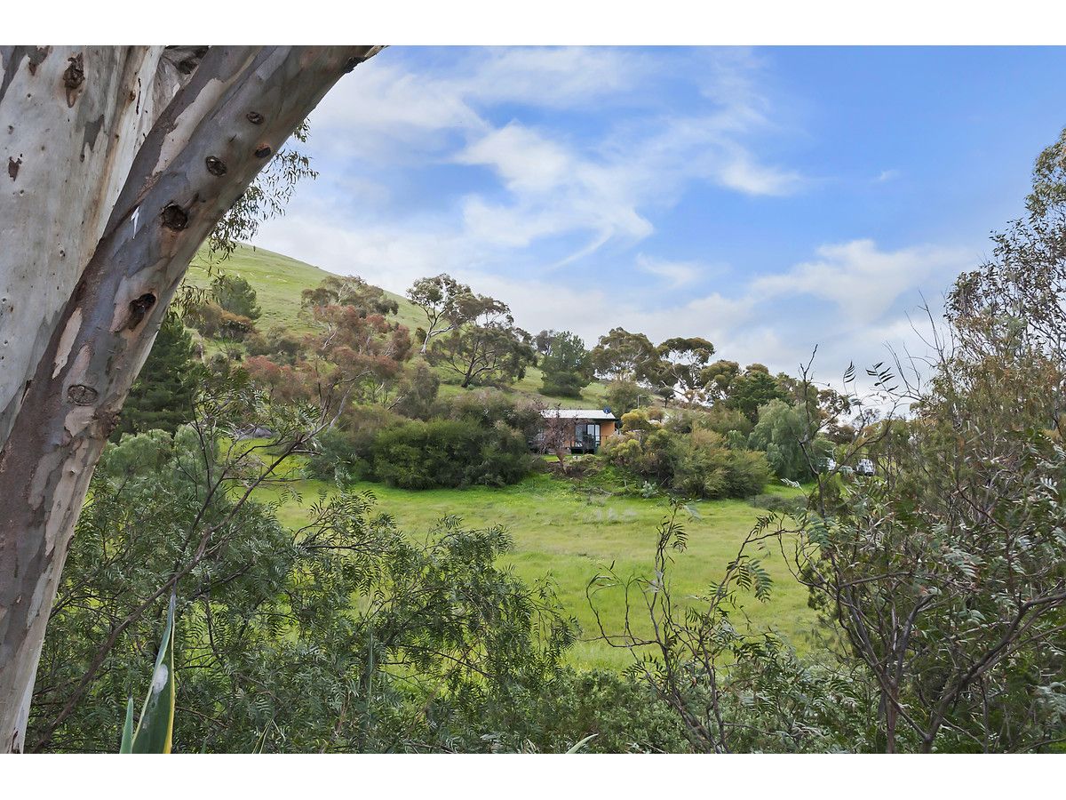 11 Davenport Road, Palmer SA 5237, Image 2