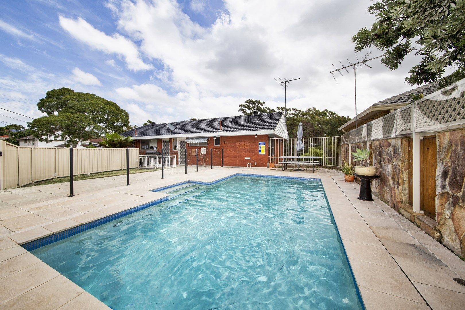 10 Birch Place, Kirrawee NSW 2232, Image 0