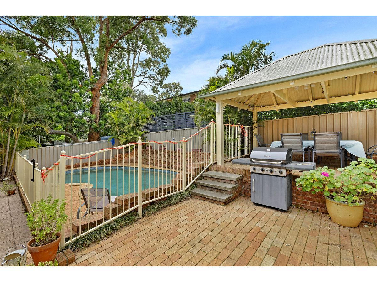 26 Donegal Road, Berkeley Vale NSW 2261, Image 2