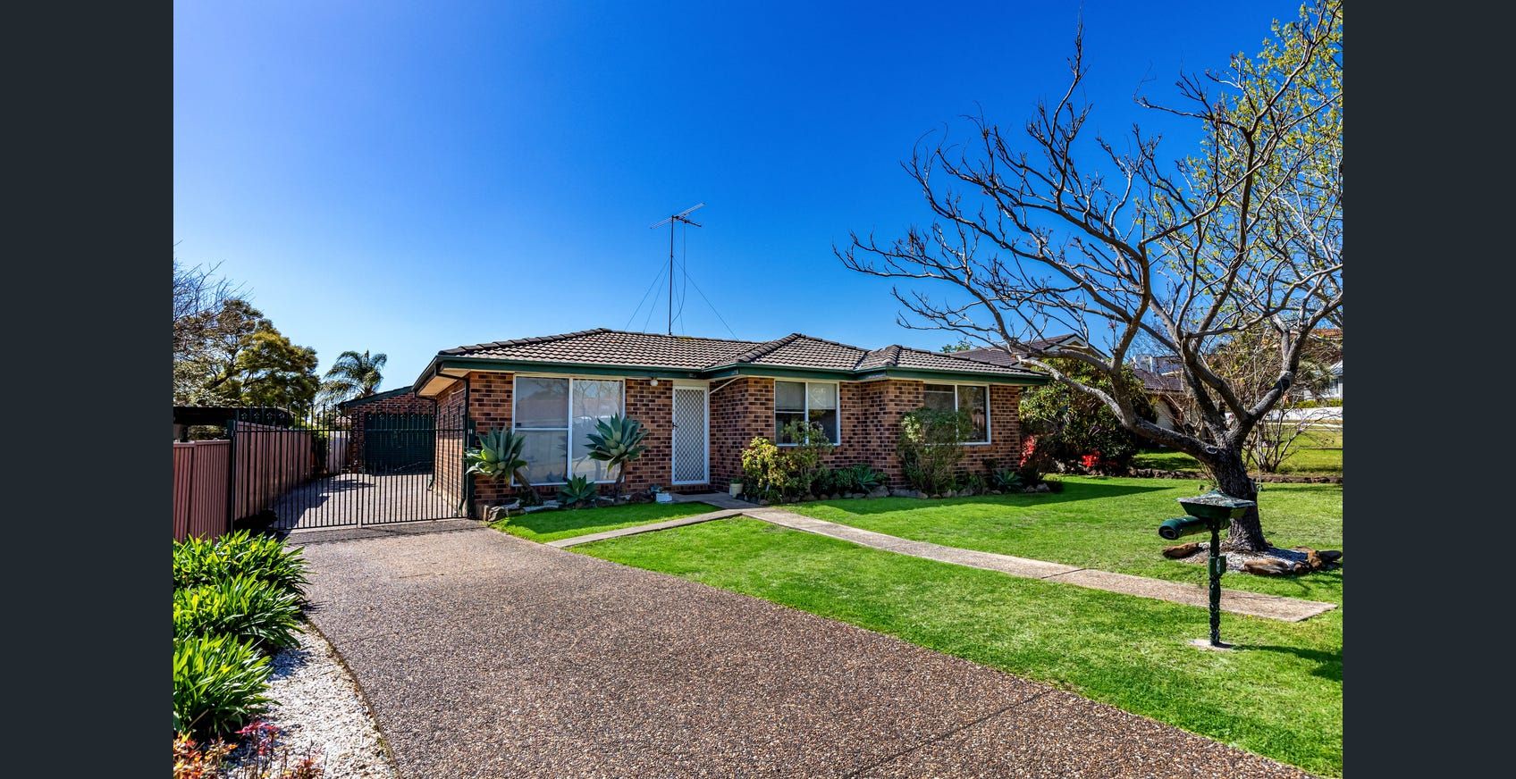 3 bedrooms House in 8 Chindoo Close KINGSWOOD NSW, 2340