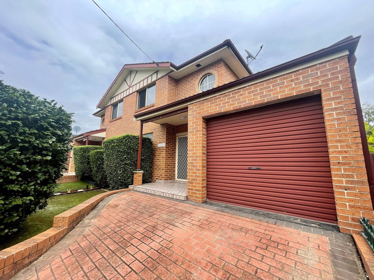 3 bedrooms Townhouse in 3/87 Oramzi Road GIRRAWEEN NSW, 2145